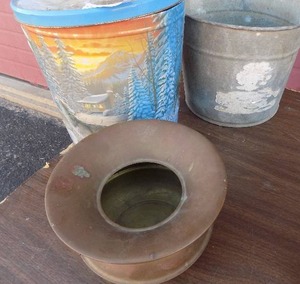 lot 182 image: Metal bucket and small spittoon