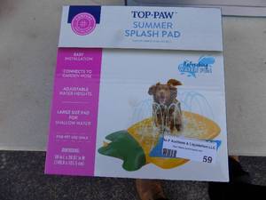 lot 59 image: Top Paw summer splash pad for pets 59x39 NIB