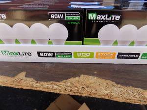 lot 20 image: MAX lite 60W 8W  LED Bulbs  4 per pack  2 boxes