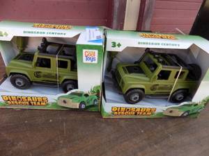 lot 37 image: Dinosaur rescue team NIB quantity 2