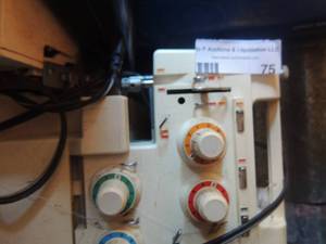 lot 75 image: BROTHERS 834DP SERGER MACHINE