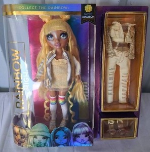 lot 31 image: Rainbow High Series 1 Sunny Madison Fashion Doll