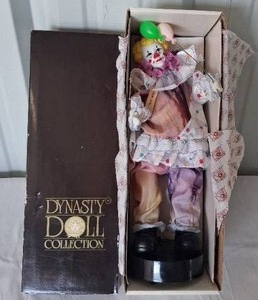 lot 114 image: Clown Doll from the Dynasty Doll Collection