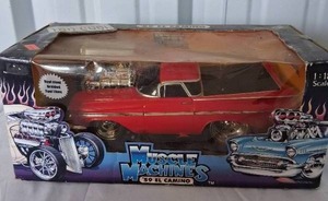 lot 124 image: 118 Scale Muscle Machines 59 El Camino Red