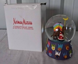 lot 175 image: Dept. 56 1980 Neiman Marcus Christmas Musical Snowglobe--Works