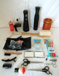 lot 512 image: Assorted personal grooming supplies