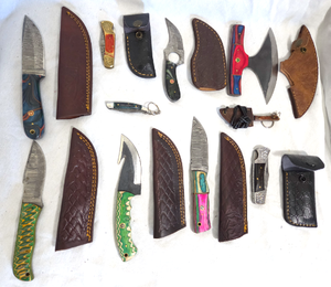 lot 560 image: NEW genuine Damascus steel blade knives with leather sheaths (Bid is times the quantity of 10)
