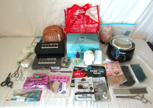 lot 588 image: Assorted vanity supplies and more