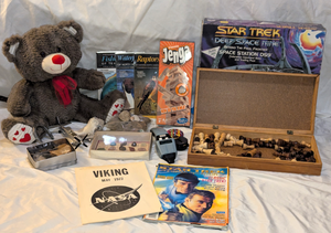 lot 617 image: Assorted toys and games, including Star Trek Deep Space Nine model, Jenga, chess, and more