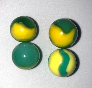 lot 17 image: LOT OF 4 OLD VINTAGE GREEN & YELLOW SWIRL MARBLES