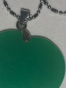 lot 68 image: 925 Sterling Silver Green Heart Pendant Necklace