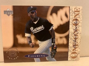 lot 131 image: 1995 UPPER DECK MICHAEL JORDAN ONE ON ONE BASEBALL CARD  FIELDING  SCOTTSDALE SCORPIONS