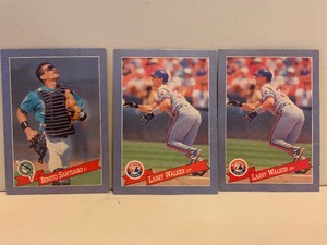 lot 280 image: 1993 HOSTESS BASEBALLS CARD LOT  LARRY WALKER & BENITO SANTIAGO  3 CARDS