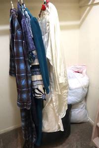 lot 62 image: Various ladies clothing all in clean condition. (MBR)