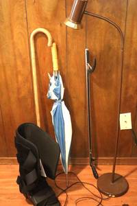 lot 86 image: Vintage Reading Lamp, Umbrella, Reacher Tool and FootLeg Brace. (LR)