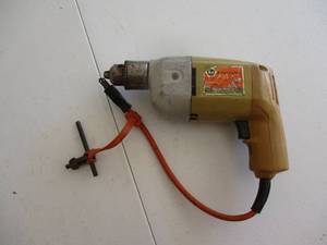 lot 157 image: Drill - powers on (GAR)