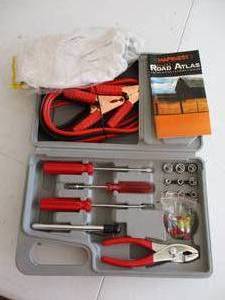 lot 160 image: Multi Tool Set in Case (GAR)