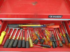 lot 171 image: Sockets and other tools - various sizes. (GAR)