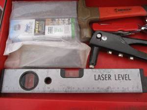 lot 172 image: Hammer, Snippers, Riviot, and Level (GAR)
