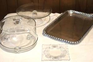 lot 147 image: Platters and Dishes - Platter is nice and heavy 18x12, Lid has a chip on covered dish. (LR)