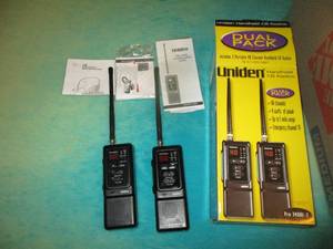 lot 276 image: Uniden Hand Held CB Radios (up)