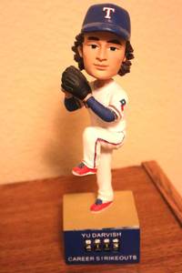lot 293 image: Texas Rangers Bobble Head (up)