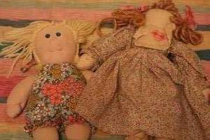 lot 311 image: Two Handmade Dolls (up)