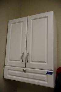 lot 40 image: White wall cabinet
