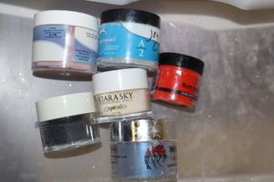 lot 108 image: Nail dip powder