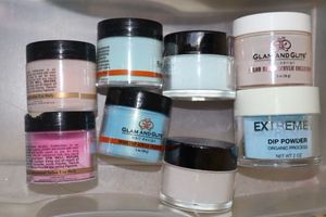 lot 109 image: Nail dip powder