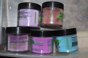 lot 110 image: Nail dip powder