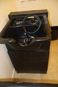lot 126 image: Salon shampoo bowl cabinet
