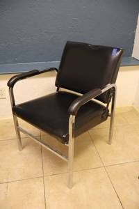 lot 137 image: Salon reclining shower chair