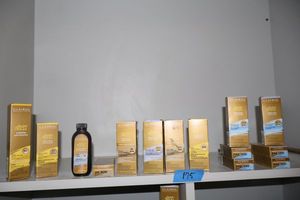 lot 175 image: Salon permanent hair dyes