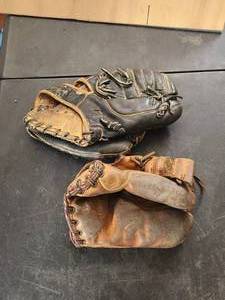 lot 122 image: Pair of vintage baseball gloves