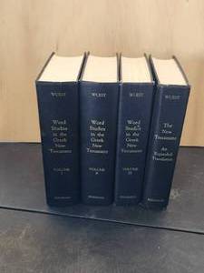 lot 181 image: Vintage set of books - Word studies in the Greek - New Testament - 1980