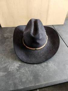 lot 179 image: Black Cowboy hat - Rodeo King - beaver quality