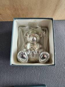 lot 36 image: Collectible vintage Reed & Barton silver plated Teddy Bear coin bank