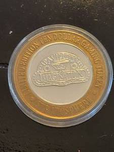 lot 132 image: 1996 Limited Edition ten dollar gaming token - .999 fine silver