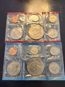 lot 61 image: 1977-coin set - no package