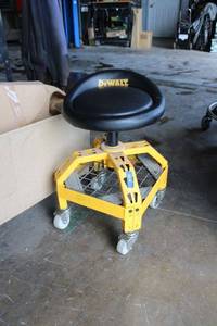 lot 14 image: DeWalt shop stool with casters