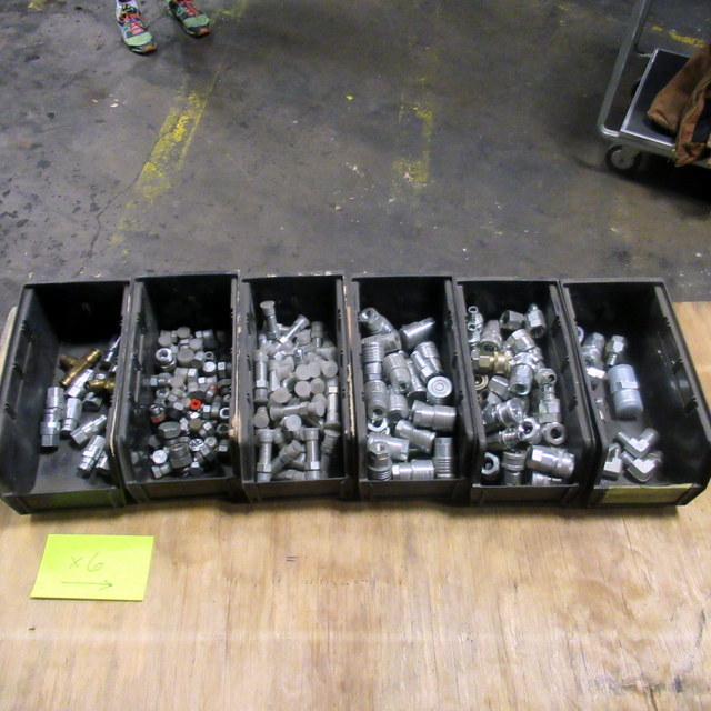 lot 62 image: Assorted Hydraulic Fittings