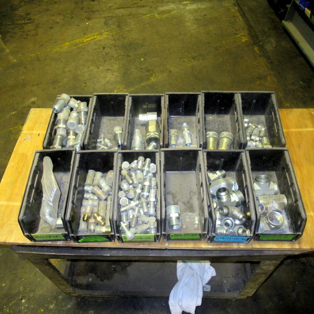 lot 70 image: Assorted Hydraulic Fittings