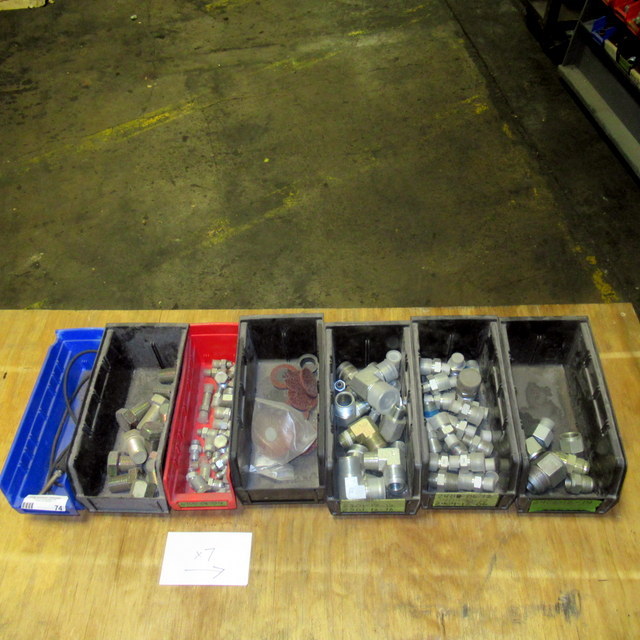 lot 74 image: Assorted Hydraulic Fittings