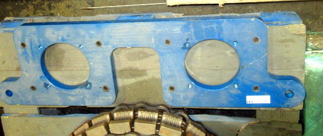 lot 78 image: Heavy Duty Bracket