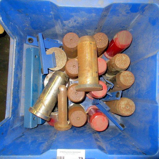 lot 79 image: Assorted Parts