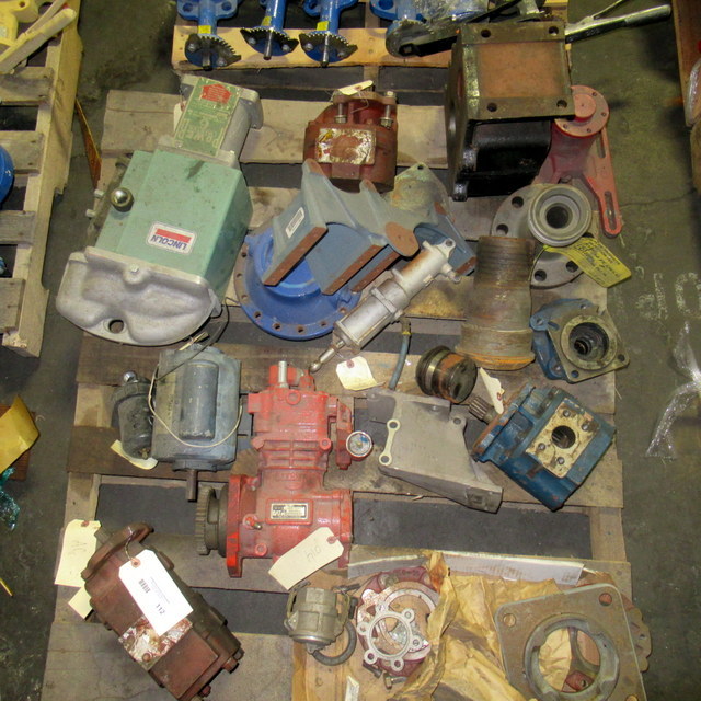 lot 112 image: Assorted Parts Used  In The Oil & Gas Business