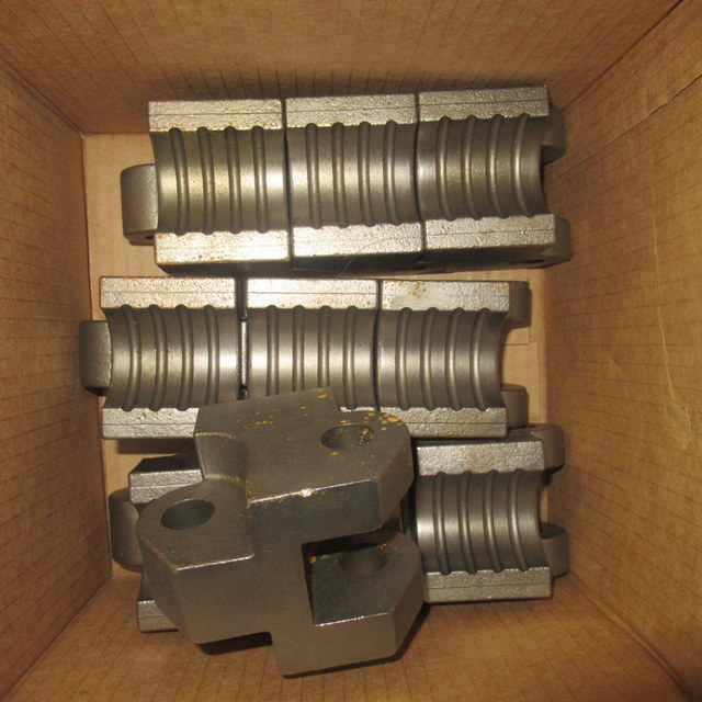 lot 126 image: Coiled Tubing Injector Gripper Block Parts