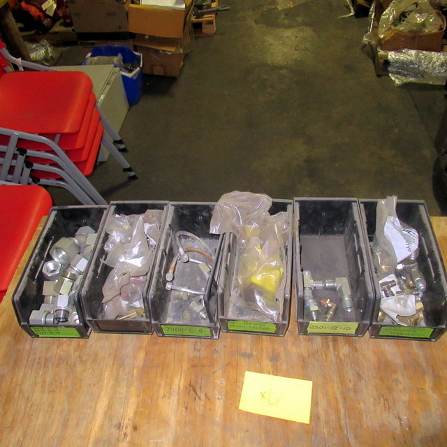 lot 144 image: Assorted Hydraulic Fittings