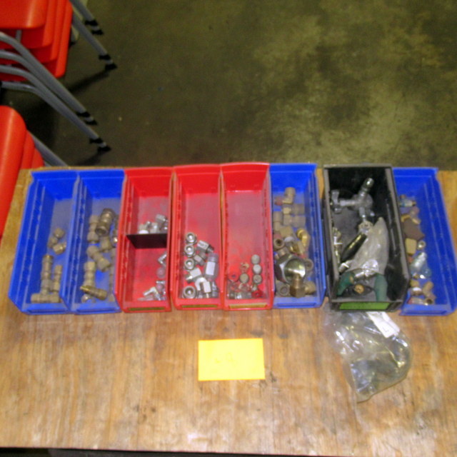 lot 148 image: Assorted Hydraulic Fittings